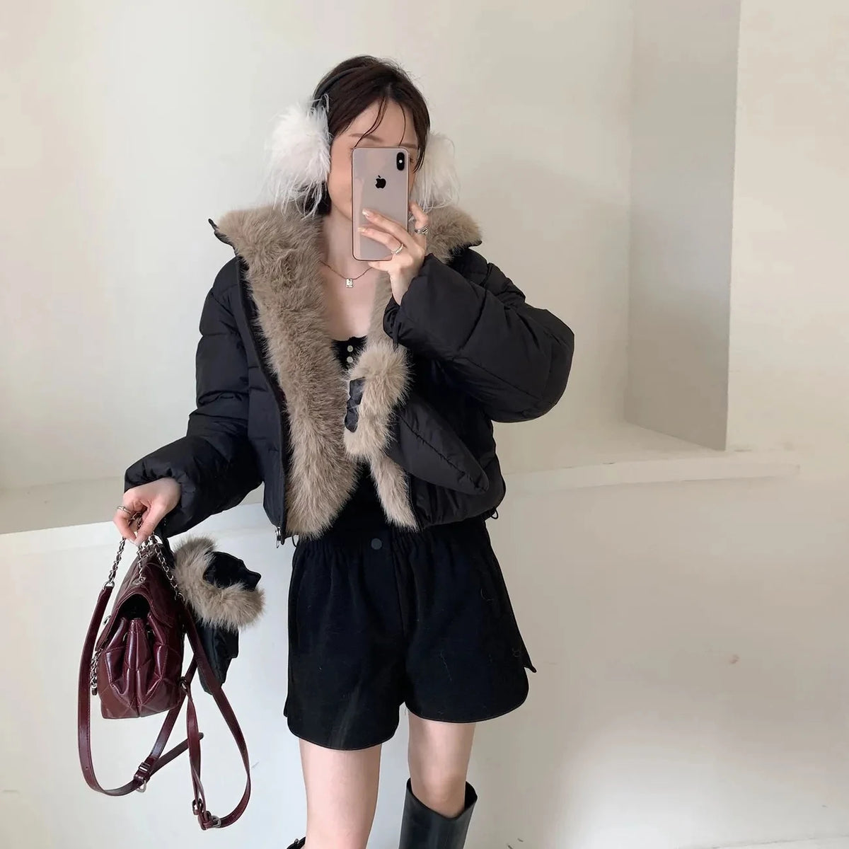 2026 New Winter Coat Women Korean Fashion Loose Female Fur Collar Windproof Warm Parkas Luxury Cotton Cropped Jacket